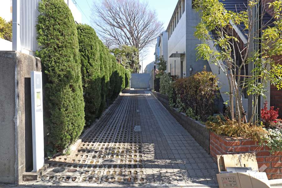 エントランスアプローチ