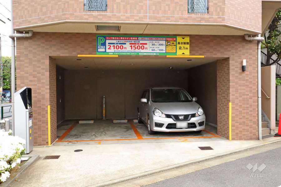 敷地内駐車場（屋内平面式）