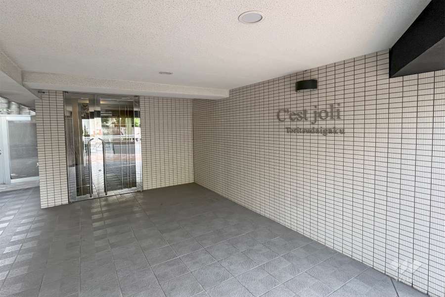 エントランス　