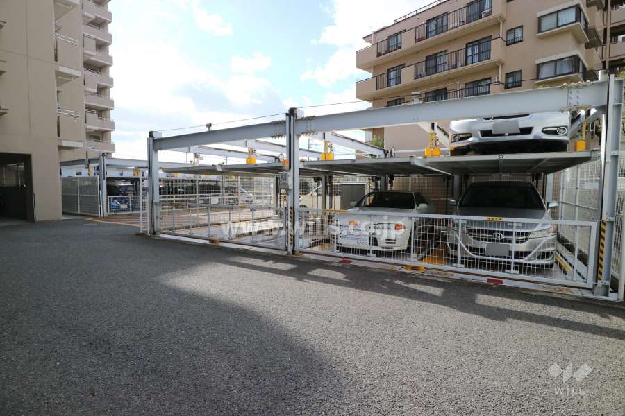 敷地内駐車場（屋外機械式）