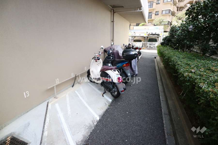 バイク置き場