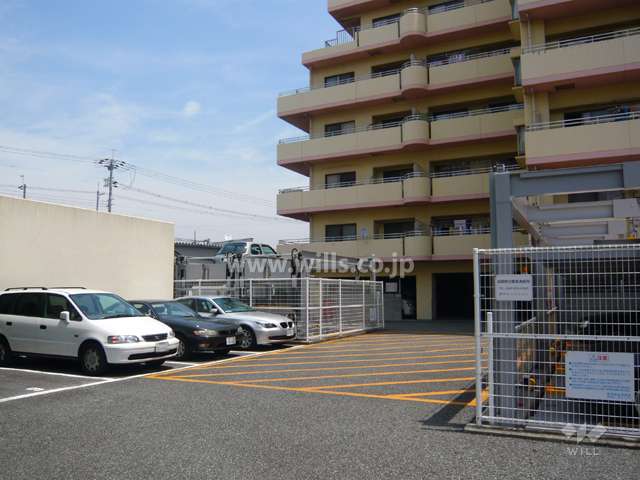 敷地内駐車場
