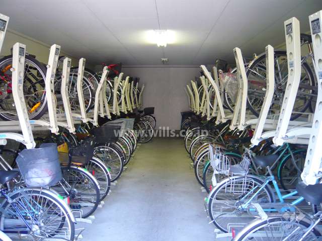 屋内にある自転車置場