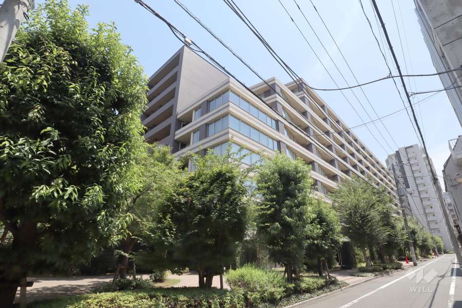 パークホームズ目黒ザレジデンスの外観（北西側から）