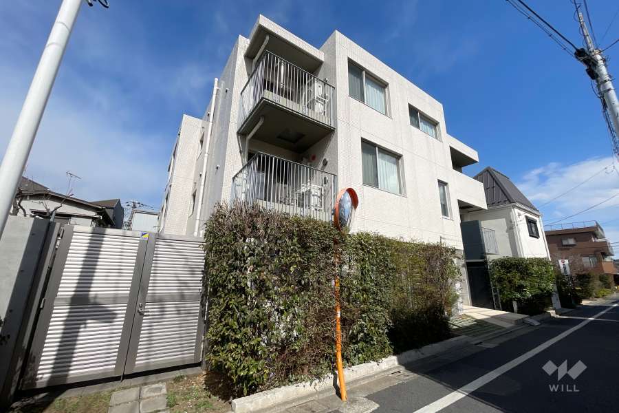 ワイズメナー祐天寺の外観（南西側から）