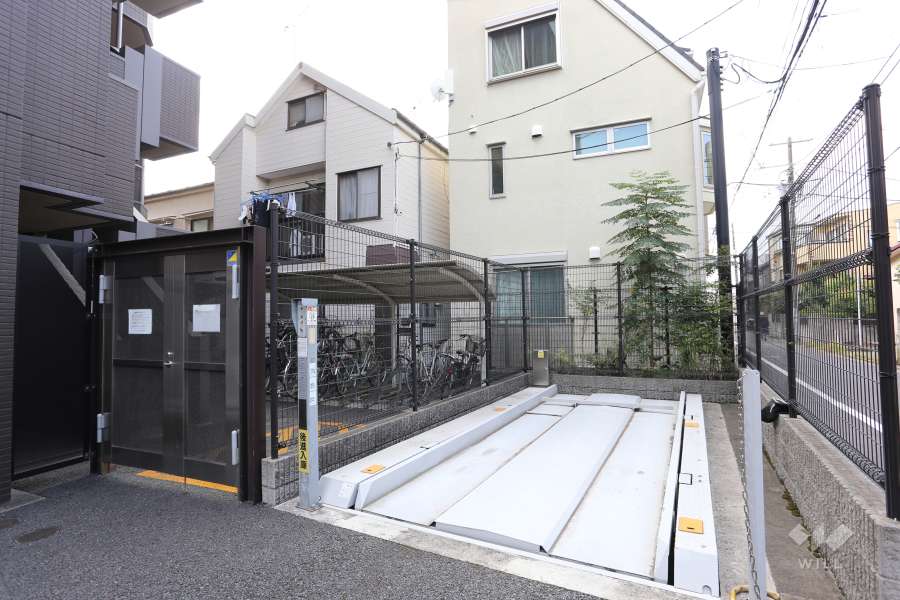 敷地内駐車場（屋外機械式）