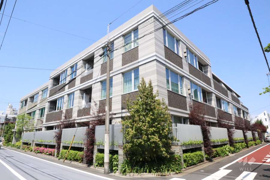 パークホームズ下目黒の外観(南西側から)