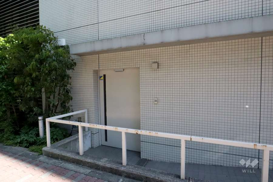 駐輪場の出入り口