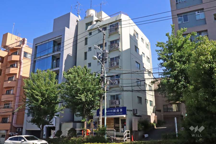 パラスト駒場の外観(北西側)