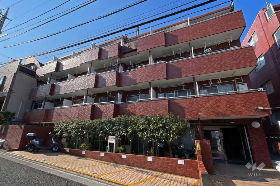 ユースフル祐天寺の外観（北東側から）