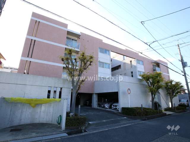 パレ伊丹北の外観（北東側から）