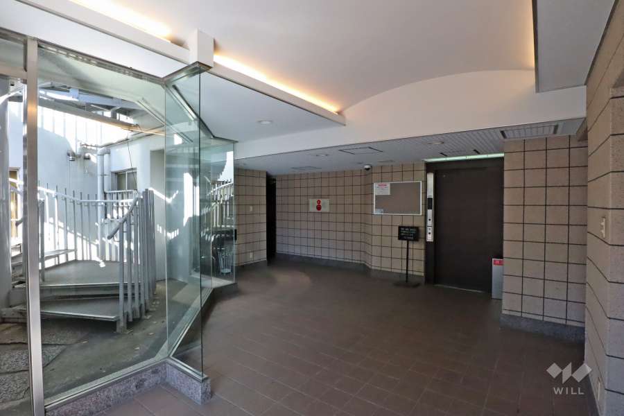 エントランスホール