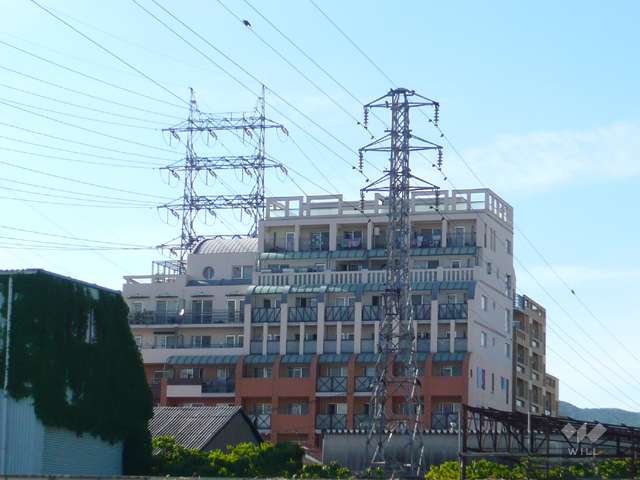 パレ武庫川プルミエール4の外観（遠景）