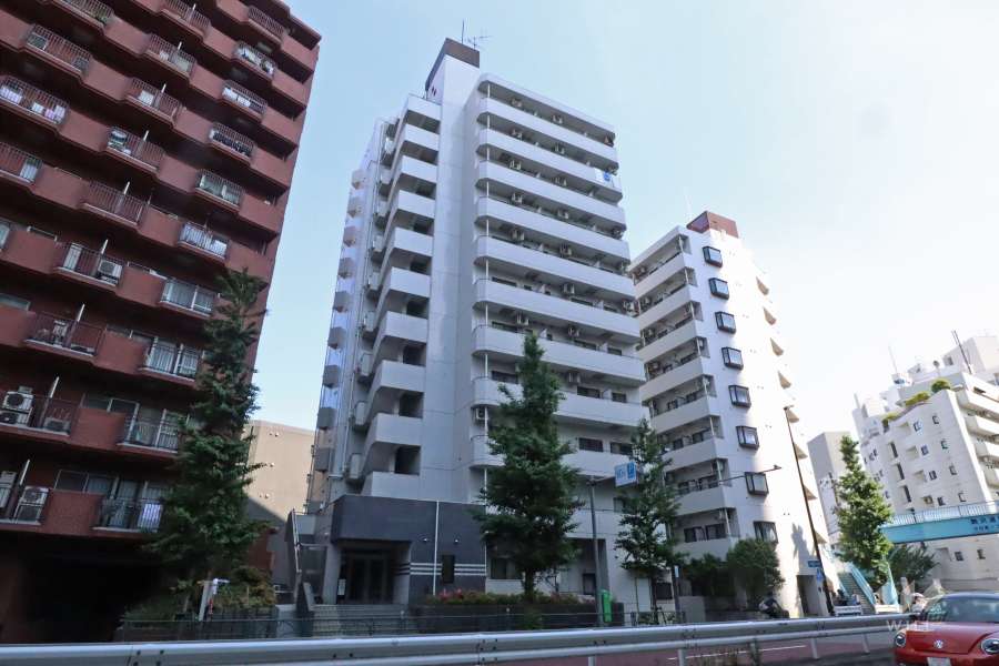 マートルコート中目黒第2の外観（北西側から）