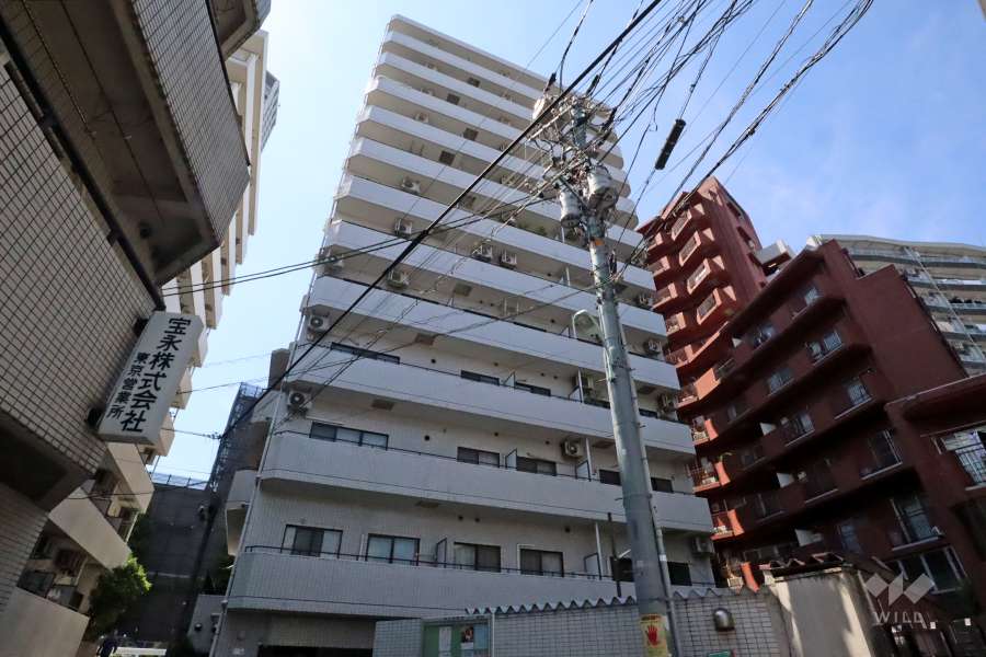 マートルコート中目黒第2の外観（南東側から）