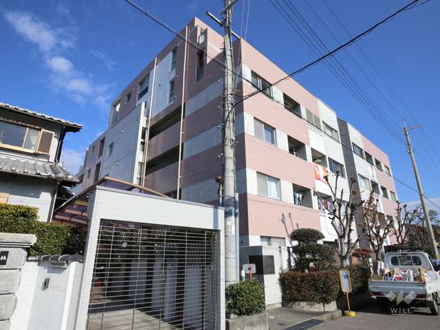 パレ伊丹北2の外観（南西側から）