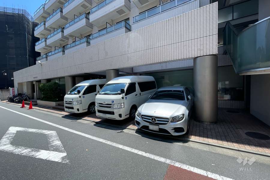 敷地内駐車場（屋外平面式）