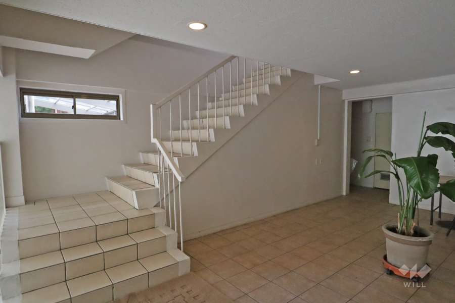 エントランス内