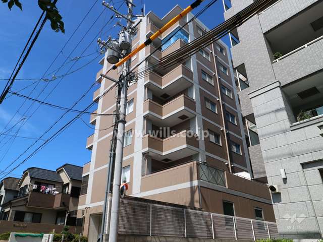 ラフィーネ伊丹の外観(南西側から)