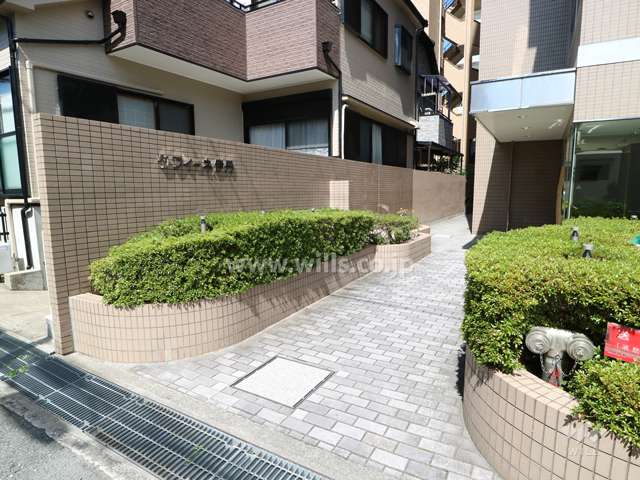 エントランスアプローチ