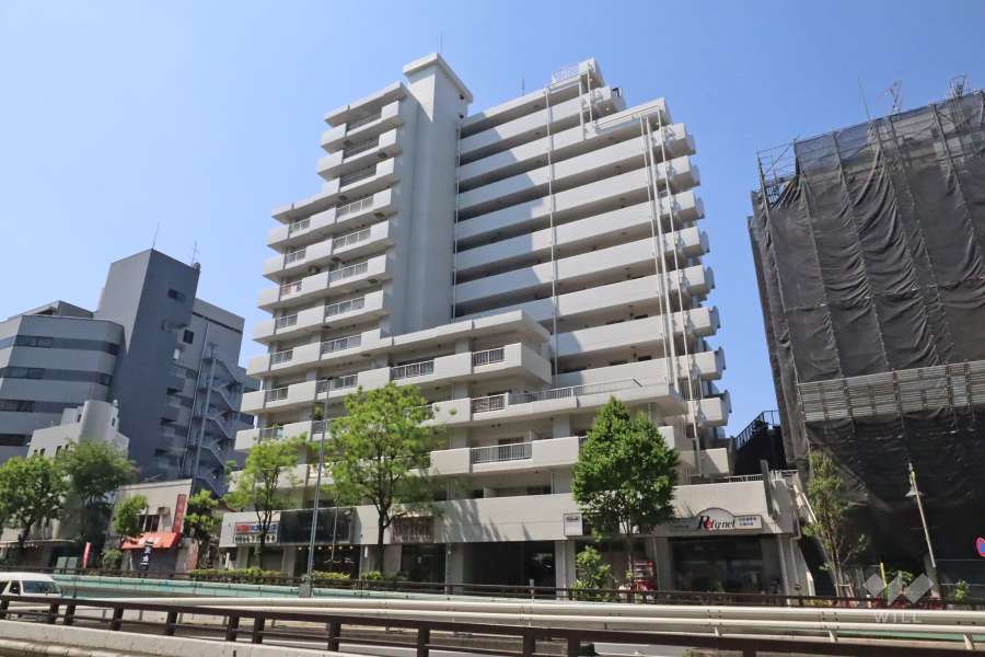 パラスト目黒3丁目の外観（北側から）