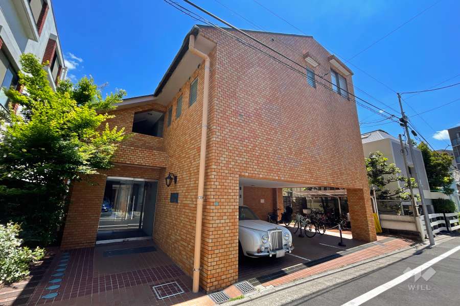 ジークレフ自由が丘の外観（北西側から）