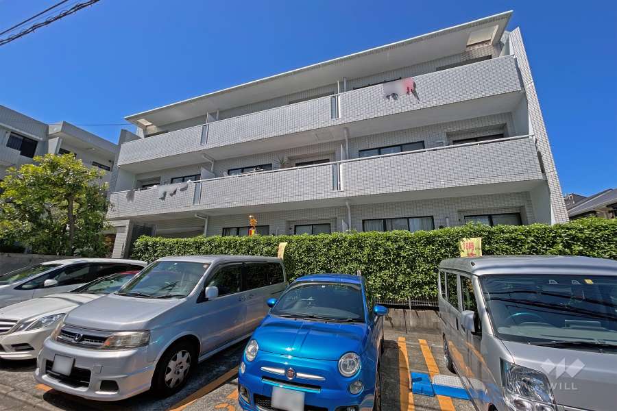 ノヴァ目黒南の外観（北東側から）