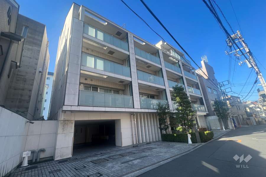 ピアース恵比寿の外観(東側から)