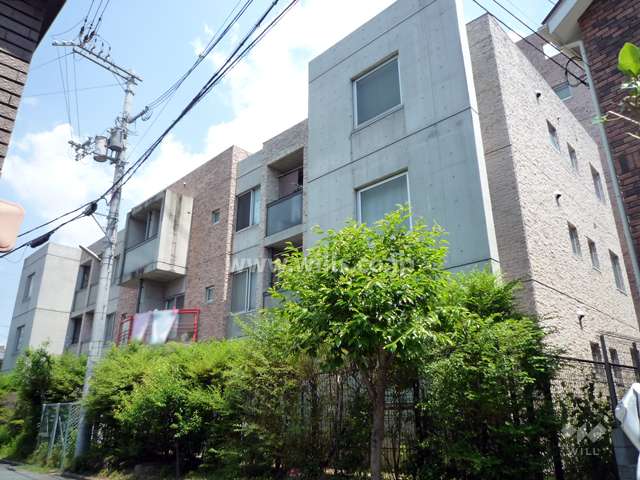 パレプラス塚口北の外観（南西側から）