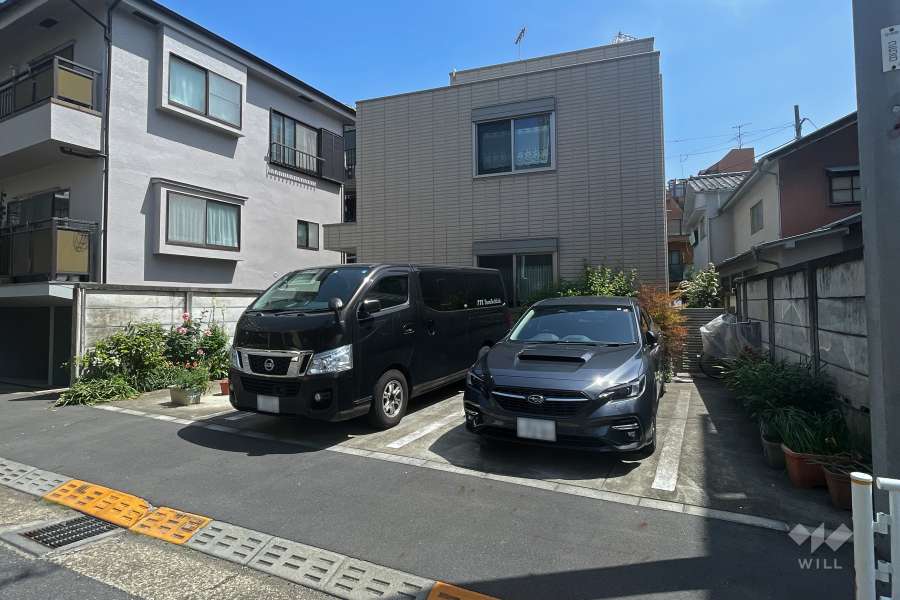 敷地内駐車場（屋外平面式）