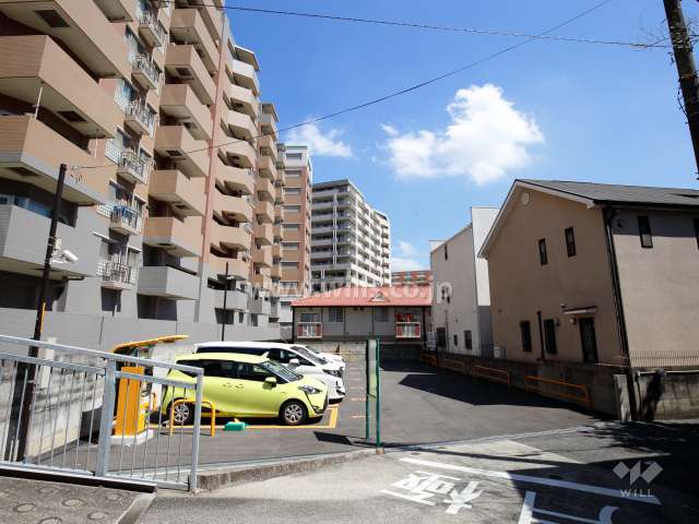 敷地東側の様子