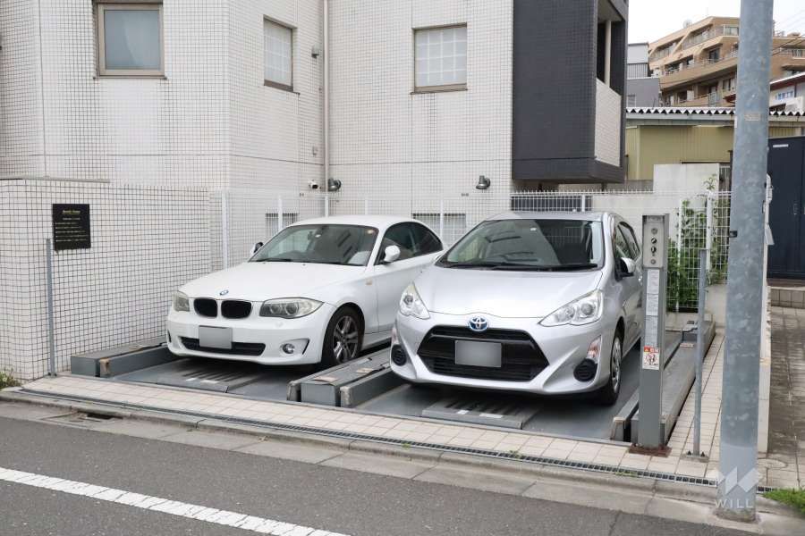 敷地内駐車場（屋外平面式）