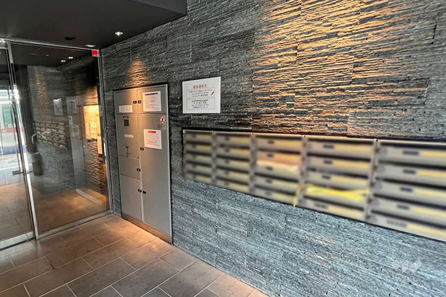 宅配ボックスと共用ポスト