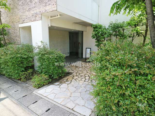 エントランスアプローチ