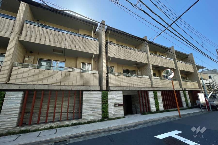 オーベル目黒の外観（南東側から）