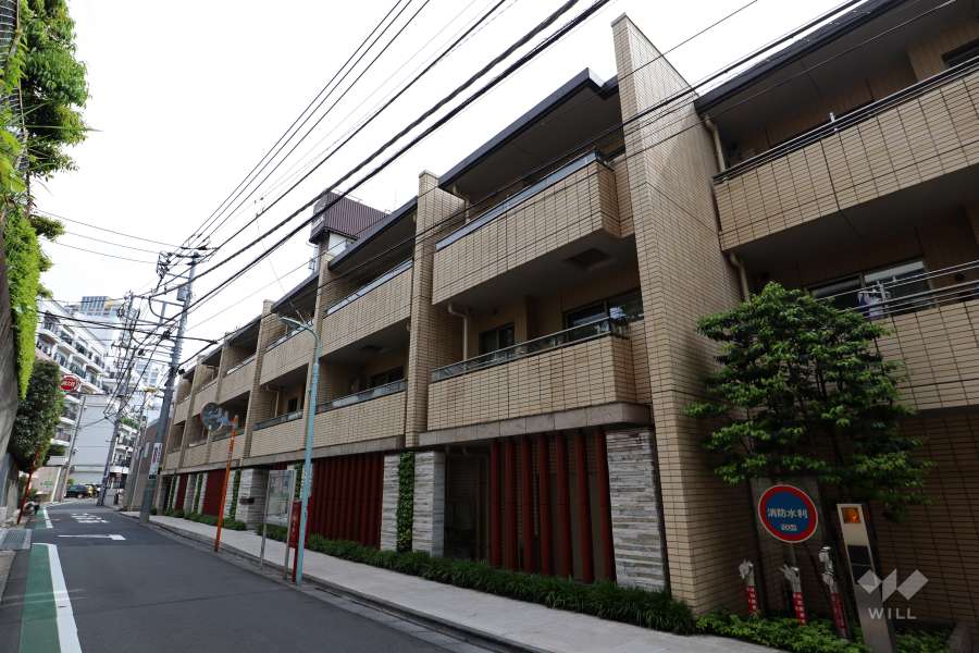 オーベル目黒の外観(北西側から)