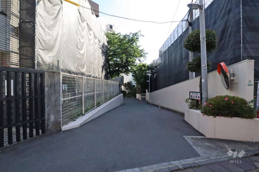 敷地の出入り口