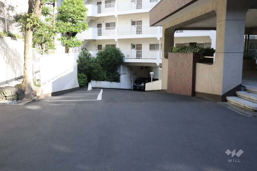 敷地内駐車場（屋外平面式）