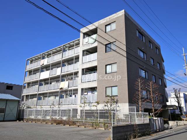 イニシオ伊丹北の外観（南東側から）