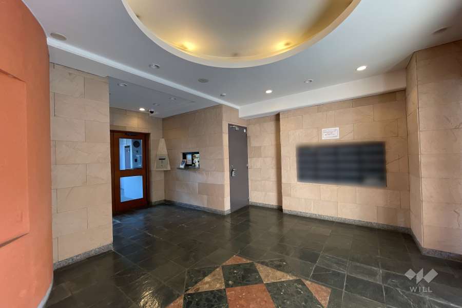 エントランスホール