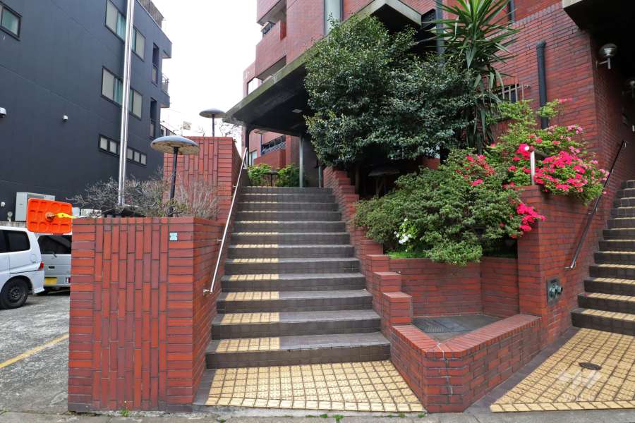 エントランスアプローチ