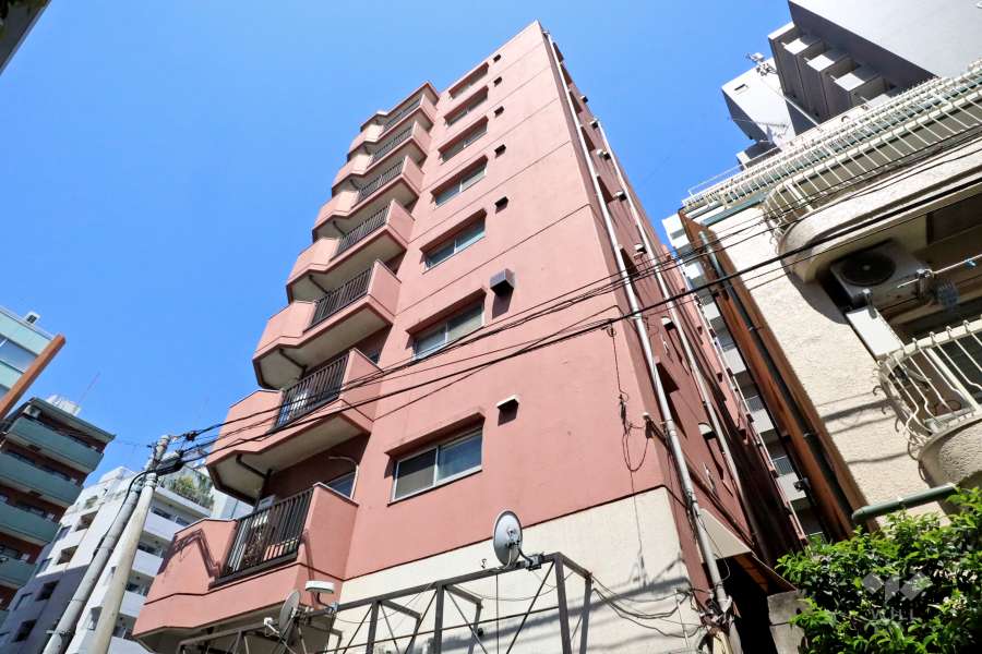 中目黒プラムハイツの外観(東側から)