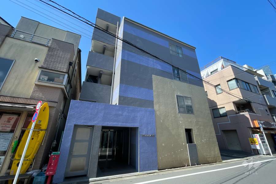 ブチメゾン目黒の外観（北東側から）