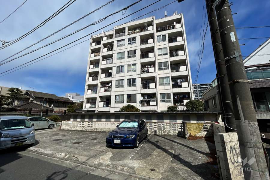 中目黒コーポラスの外観（南東側から）