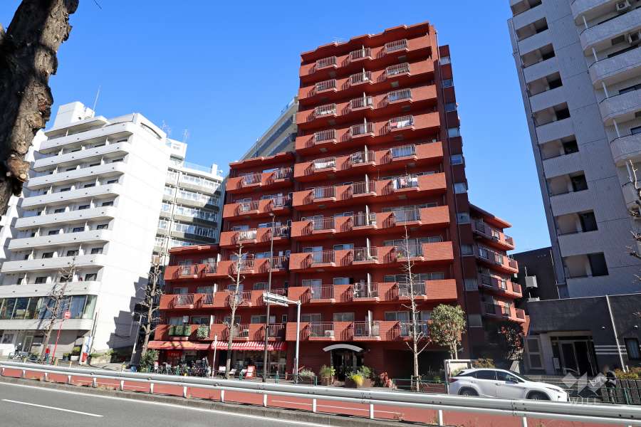 サングリア中目黒の外観（南西側から）