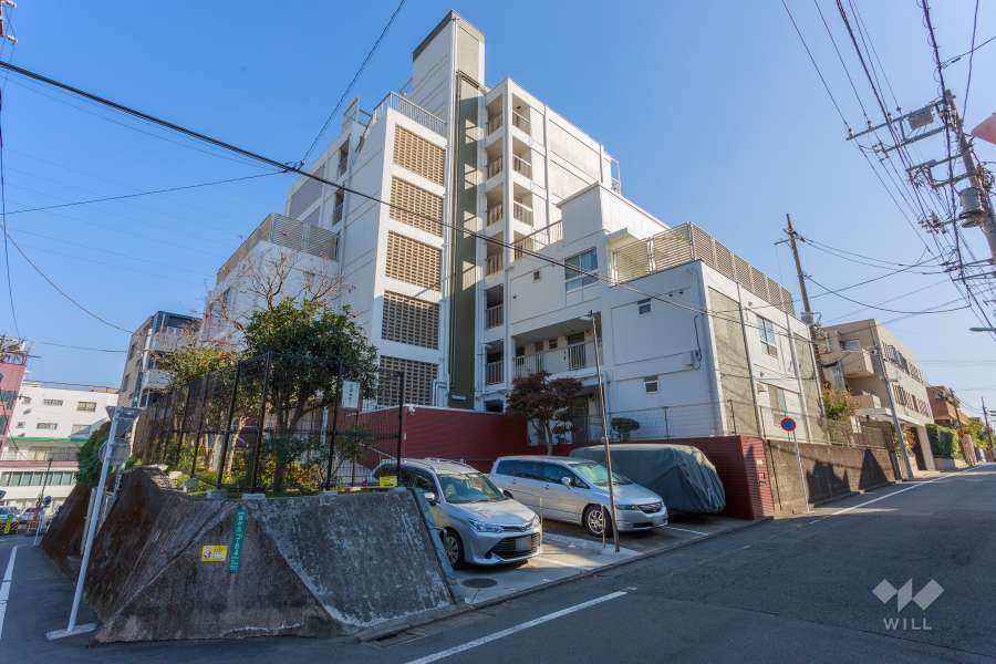 都立大コーポラスの外観（北西側から）