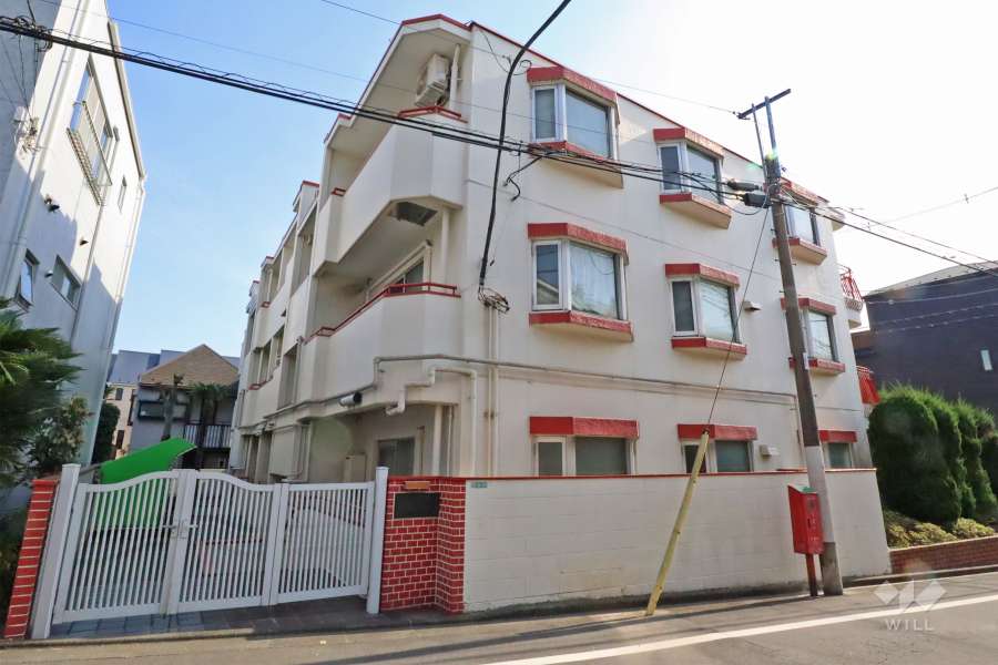 コーラルハイツ柿の木坂の外観（北東側から）