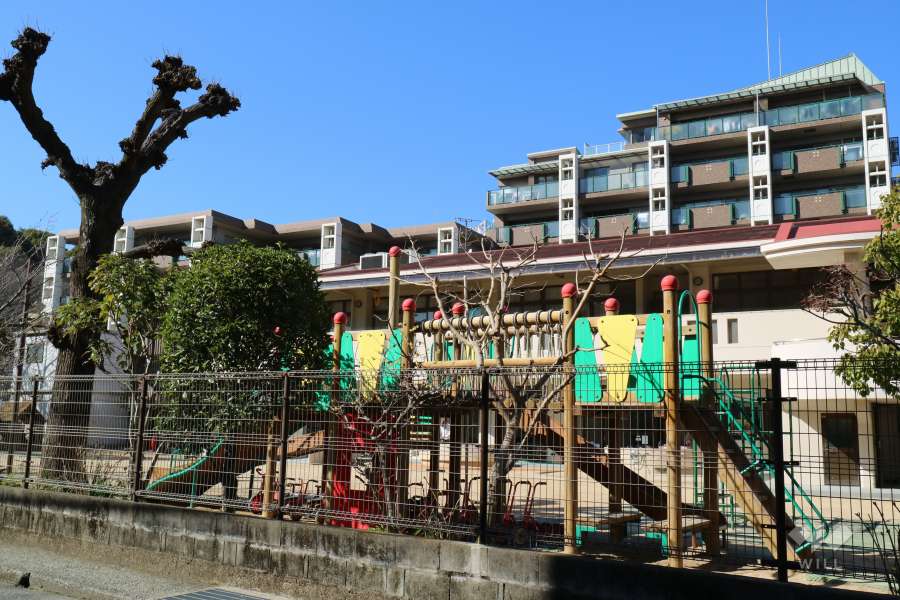 藤和宝塚小林ホームズの外観（南側から）