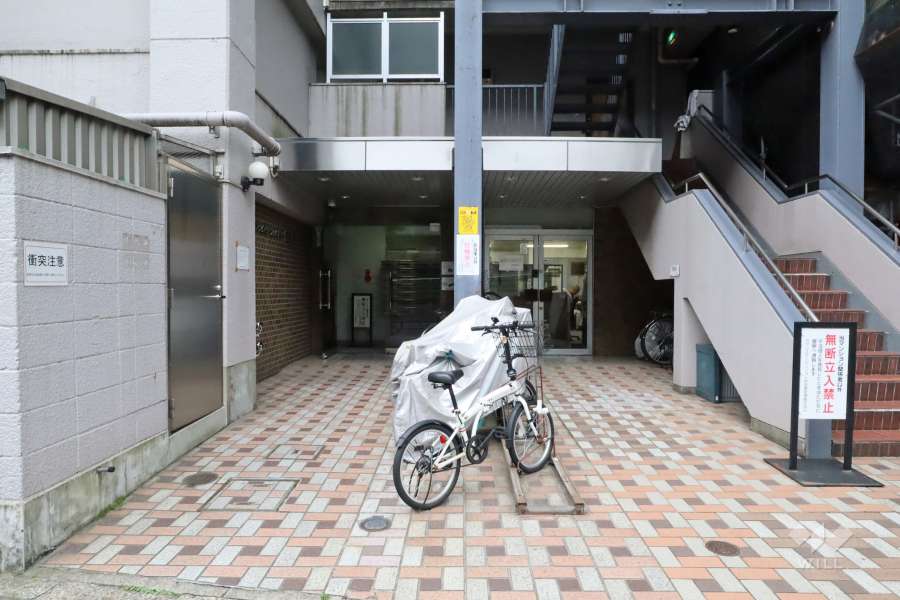 エントランスアプローチ