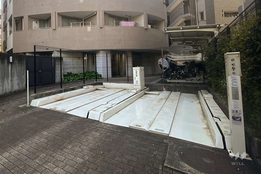 敷地内駐車場（屋外機械式）
